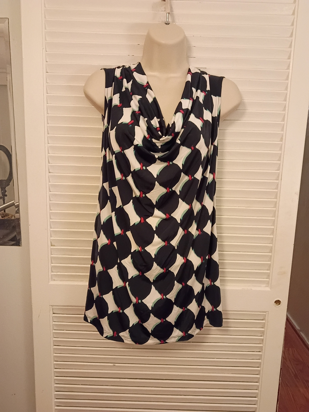 Worthington Geometric Cowl Neck Blouse in Black & White Size XL Like New